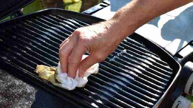 Mastering the Art of BBQ Grill Cleaning Essential Tips and Tricks
