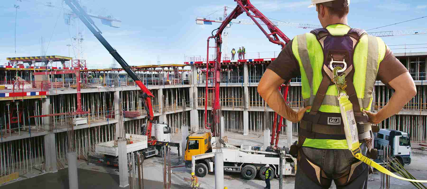 Leveraging Technology to Enhance Safety Management Systems in Construction