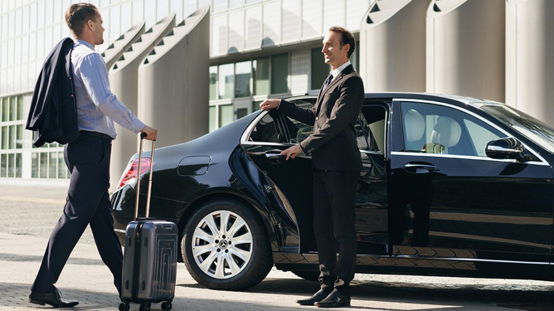 Business Limo Transportation Elevate Your Corporate Travel with Us
