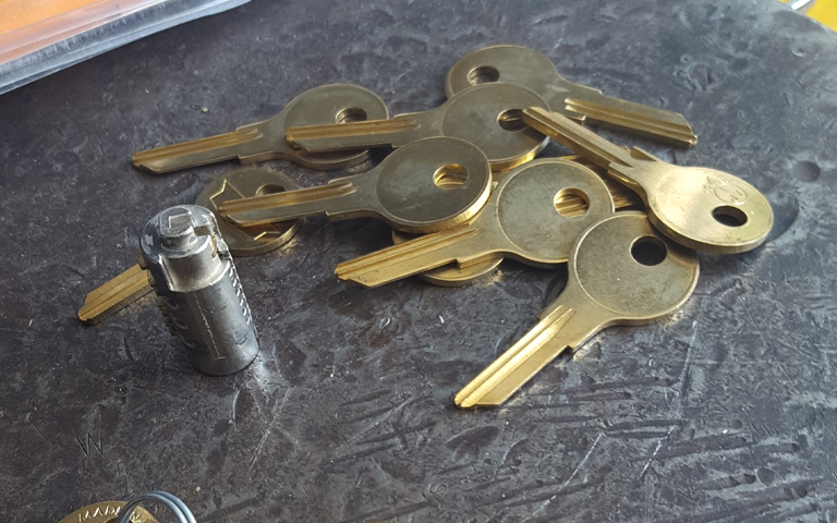 Affordable Duplicate Keys Near Me: Dubai’s Trusted Locksmith Solutions
