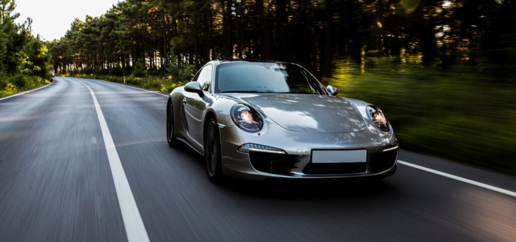 Seguro Pactado Porsche: Asegura tu Inversión con Cobertura Total