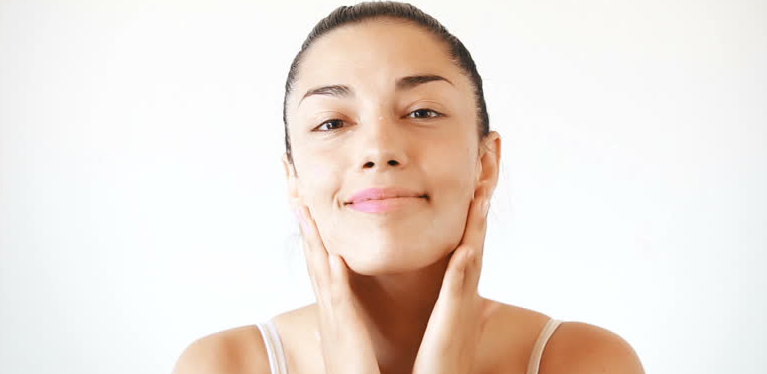 Most Effective Overnight Beauty Tips To Add To Your Skincare