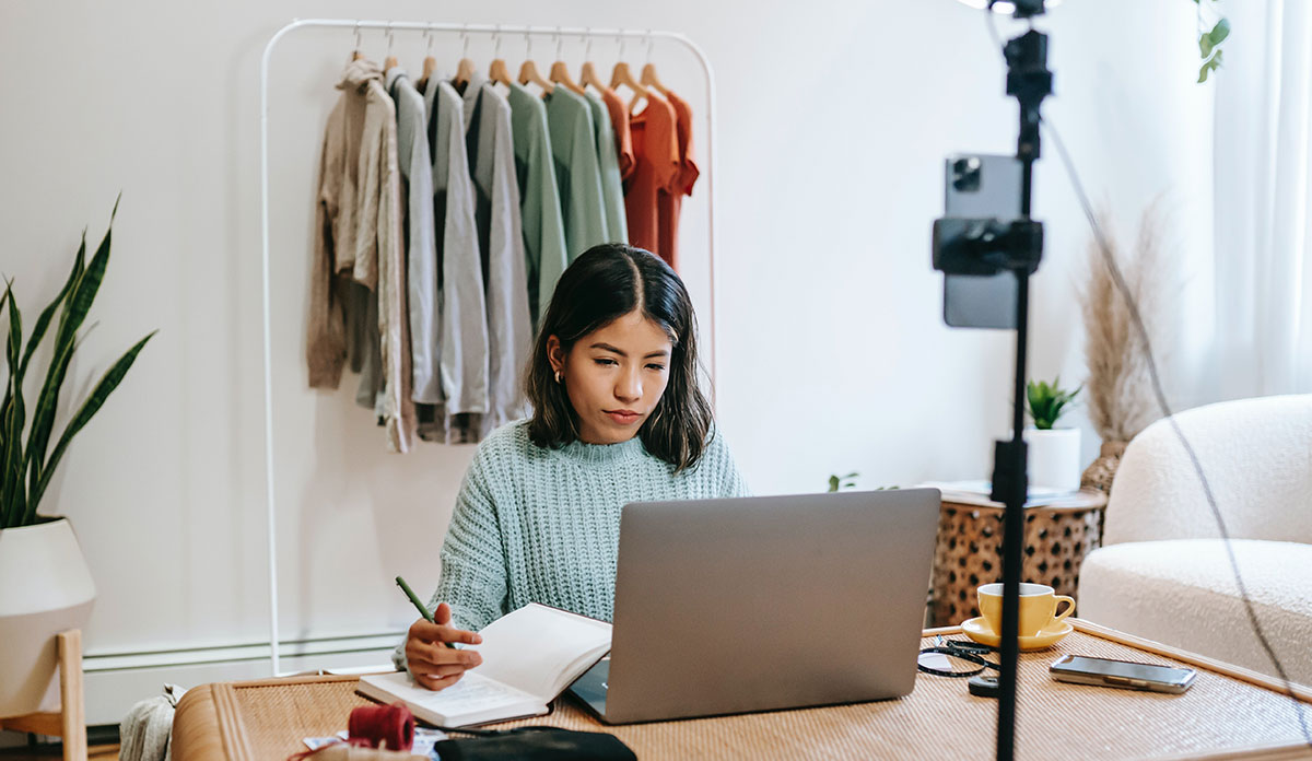 The Essential Guide to Choosing a Sourcing Company
