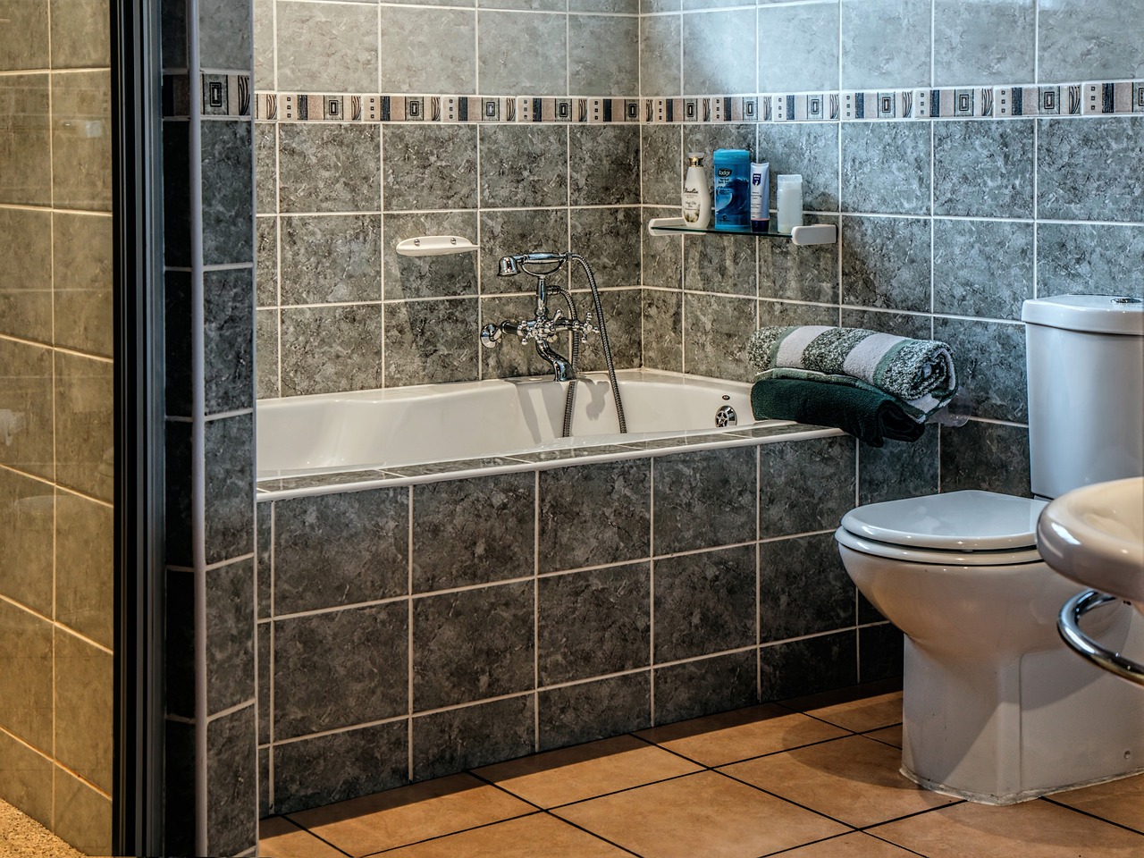 Transforming Spaces: Expert Tips for Bathroom Renovations