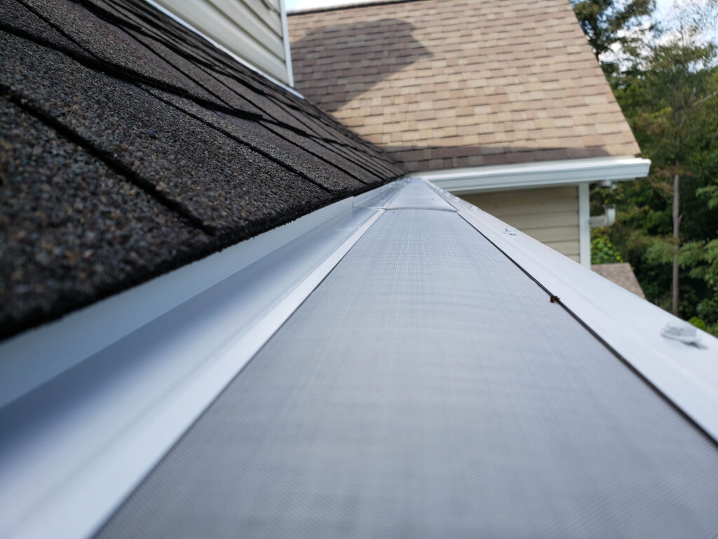 Best Commercial & Residential Seamless Gutter Installation Near Me