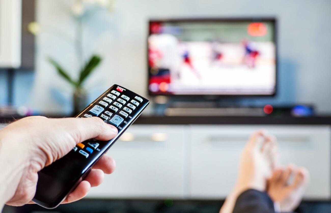 The Evolution of In-Room Entertainment Systems in Hotels