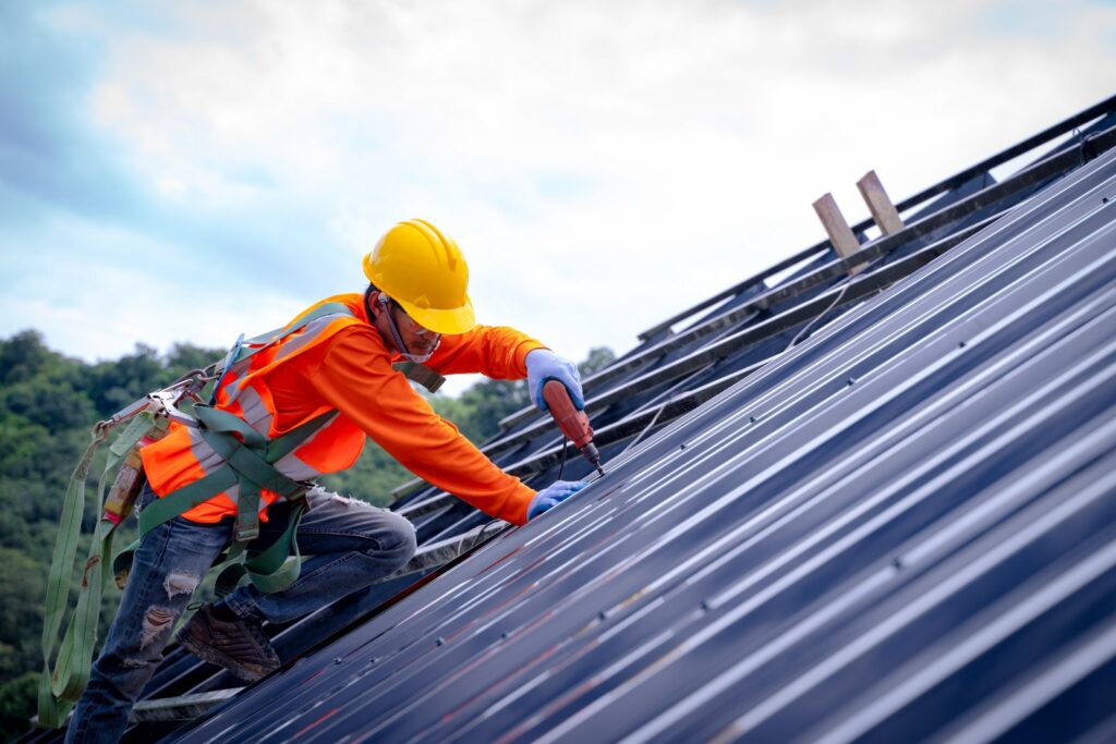 Roofing Contractors: What You Need to Know