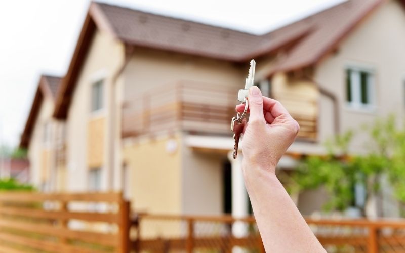 Things to Do Right After You Buy a Home and Get the Keys