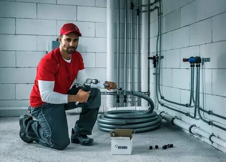 How to Fix Commercial Plumbing Valve Problems with a Plumber