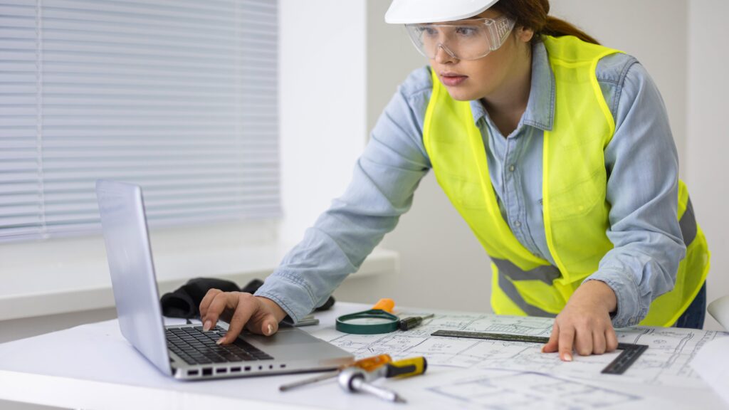 What Are Key Benefits of Online Consulting Services