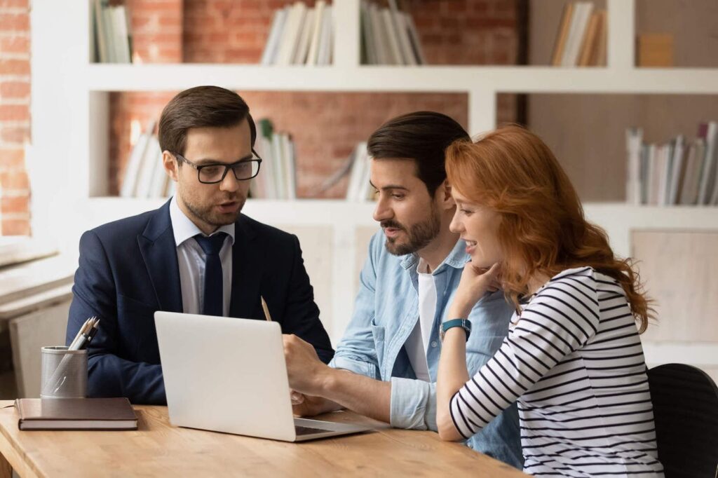 Short Term Loans Online: A Creative Way to Deal