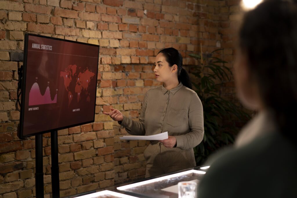 Why Startups Should Partner with a Presentation Design Agenc