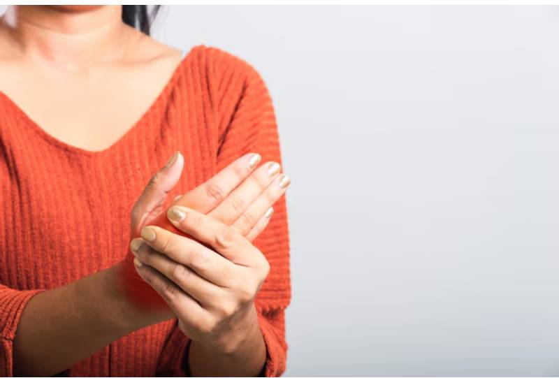 How To Manage Trigger Finger At Home Without Surgery?