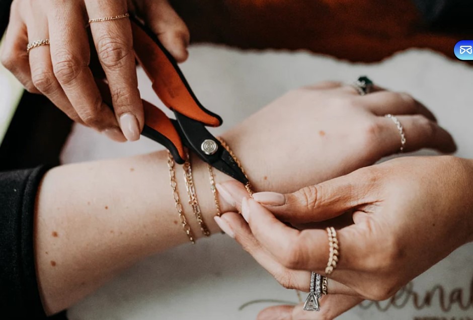 Where to Get a Welded Bracelet in NYC: The Ultimate Guide