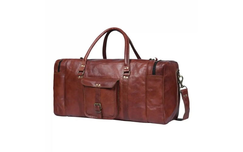 Packing Made Easy With A Spacious Men’s Vintage Leather Backpack