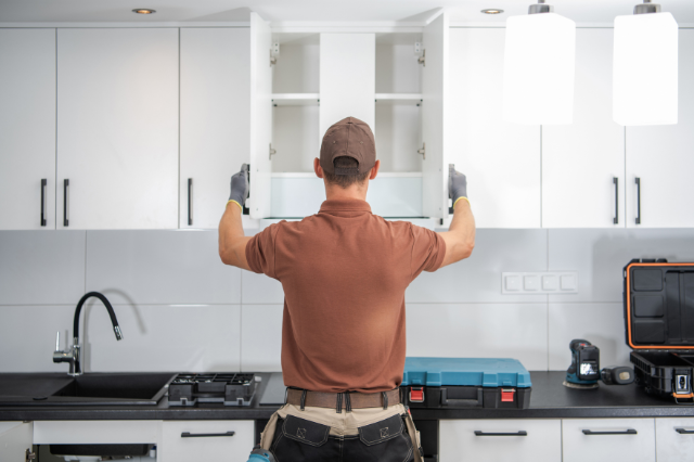 Why Buying Bulk Kitchen Cabinets Is the Smartest Way to Save on Renovations