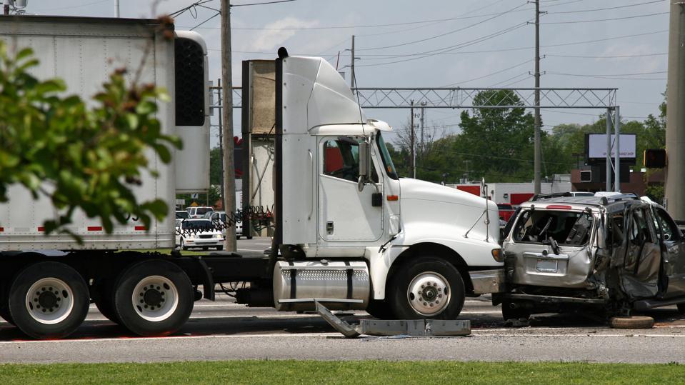 Dealing with Insurance Companies After a Car Accident