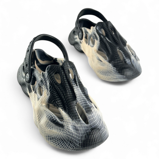 Ride the Comfort Wave with Ocean Wave Clogs for Men .
